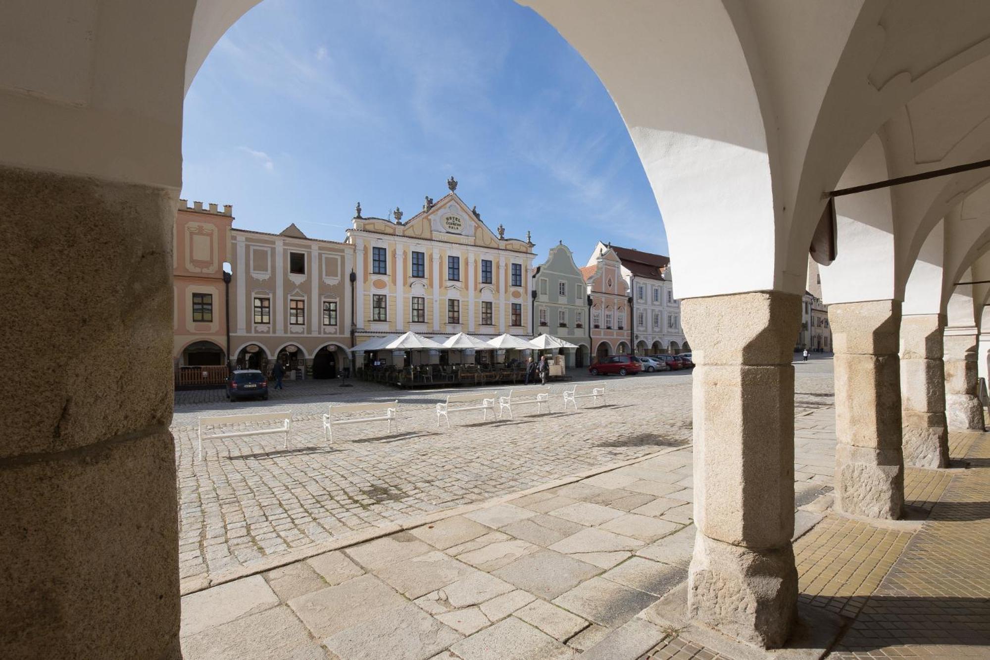 Hotel U Cerneho Orla Telč Εξωτερικό φωτογραφία