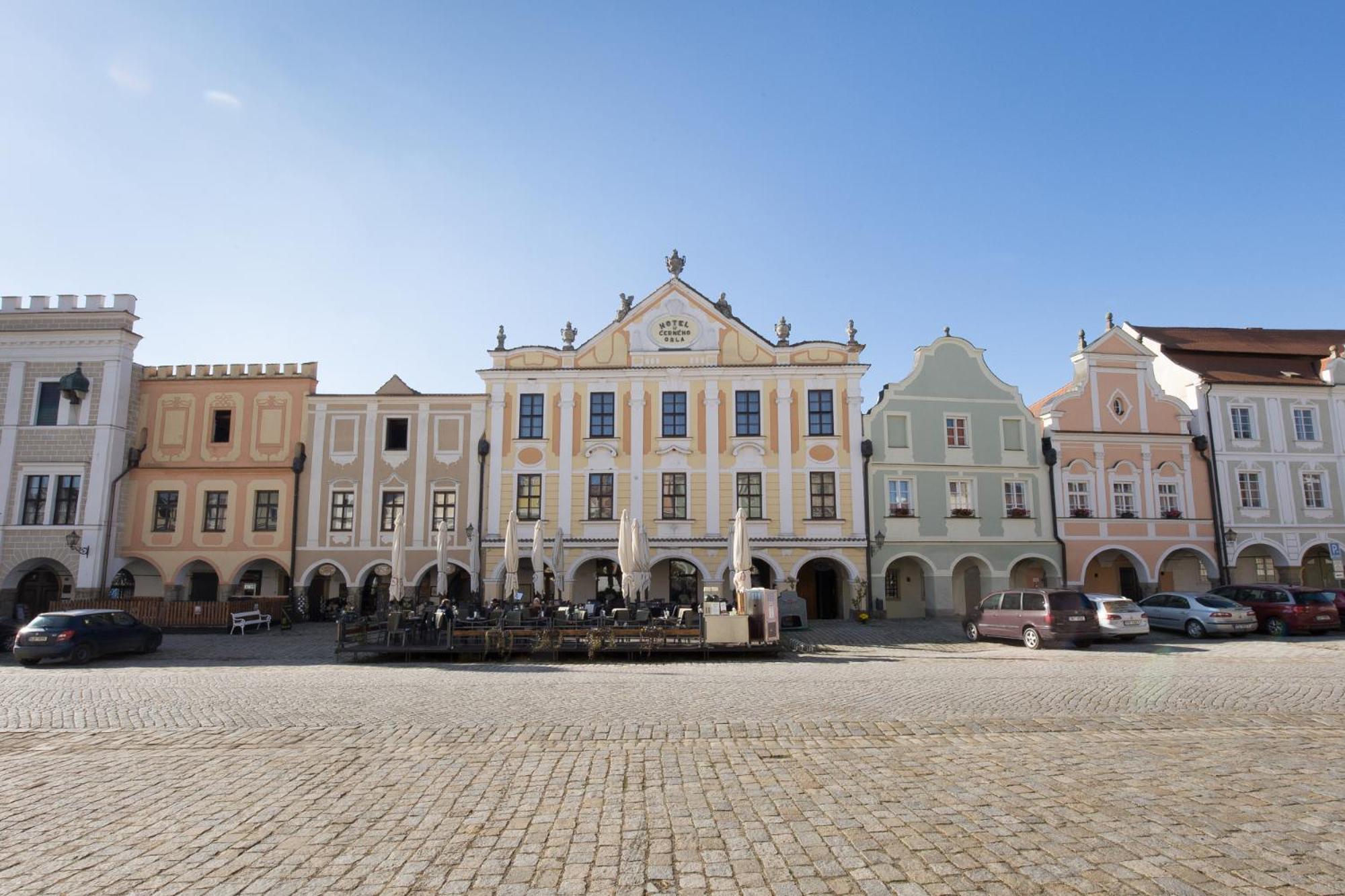 Hotel U Cerneho Orla Telč Εξωτερικό φωτογραφία