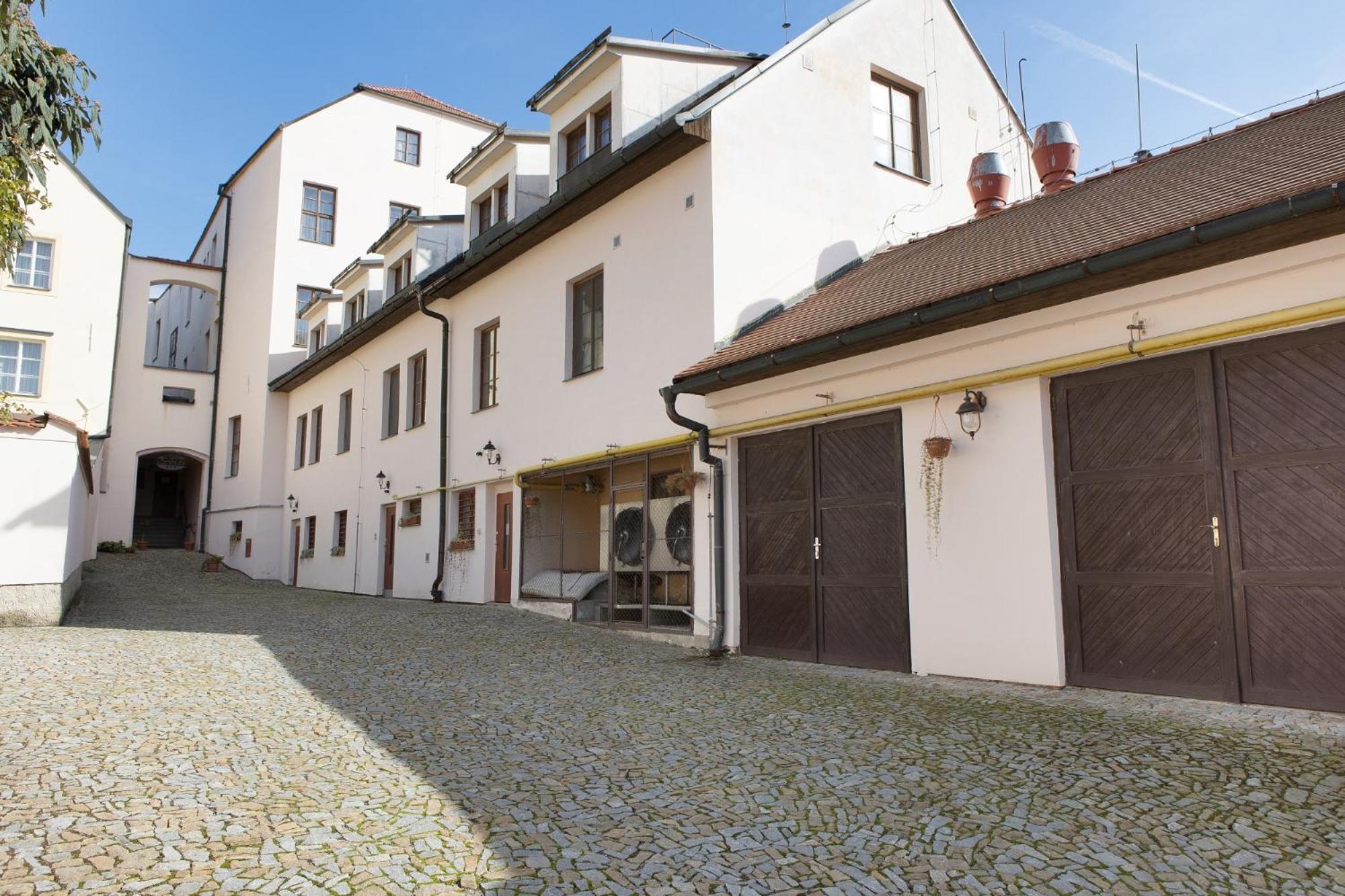 Hotel U Cerneho Orla Telč Εξωτερικό φωτογραφία