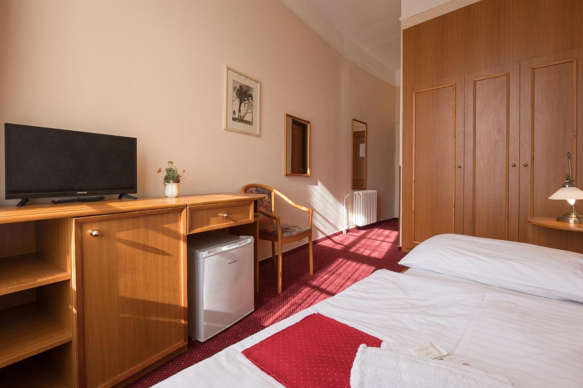 Hotel U Cerneho Orla Telč Εξωτερικό φωτογραφία