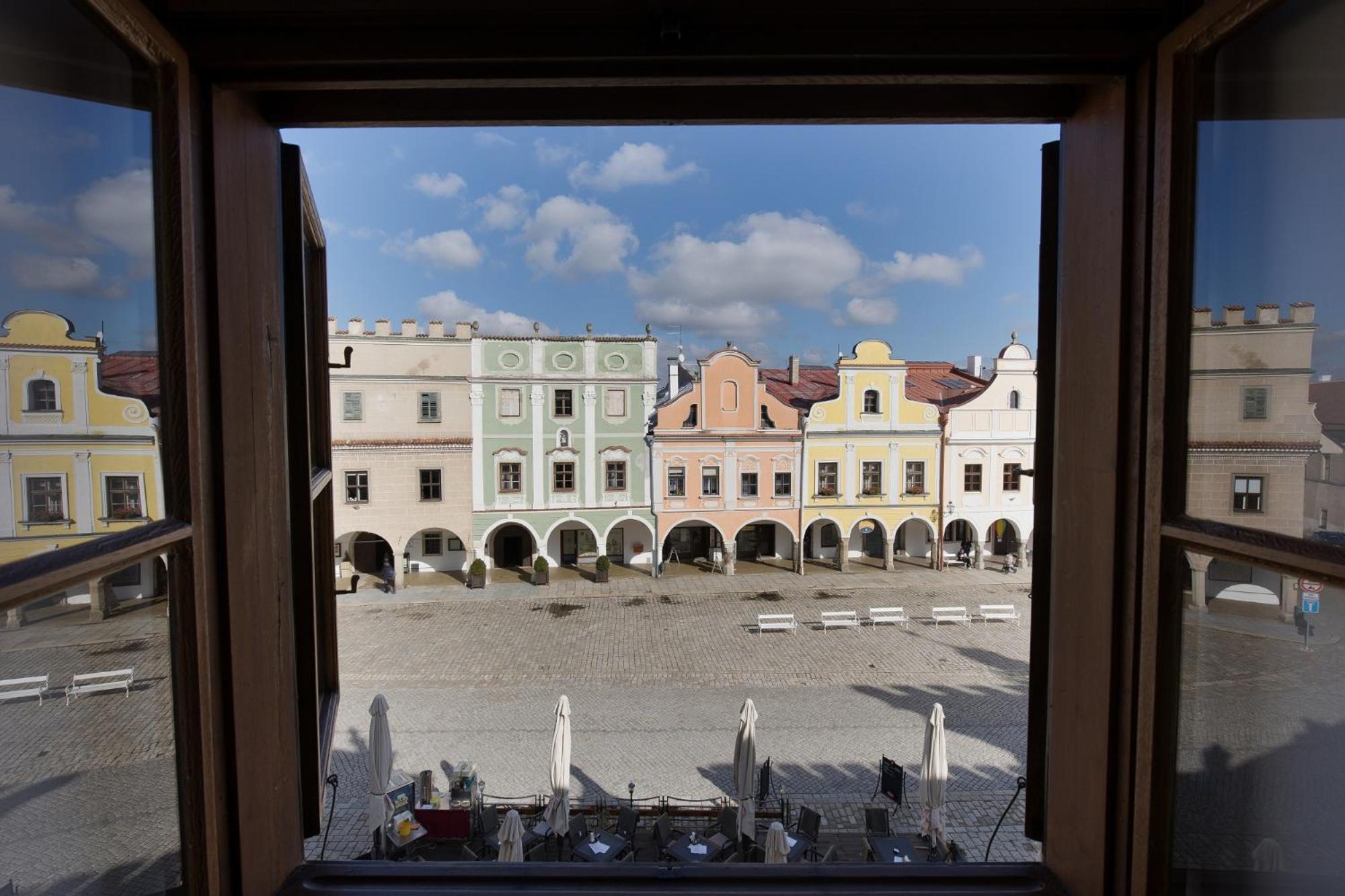 Hotel U Cerneho Orla Telč Εξωτερικό φωτογραφία